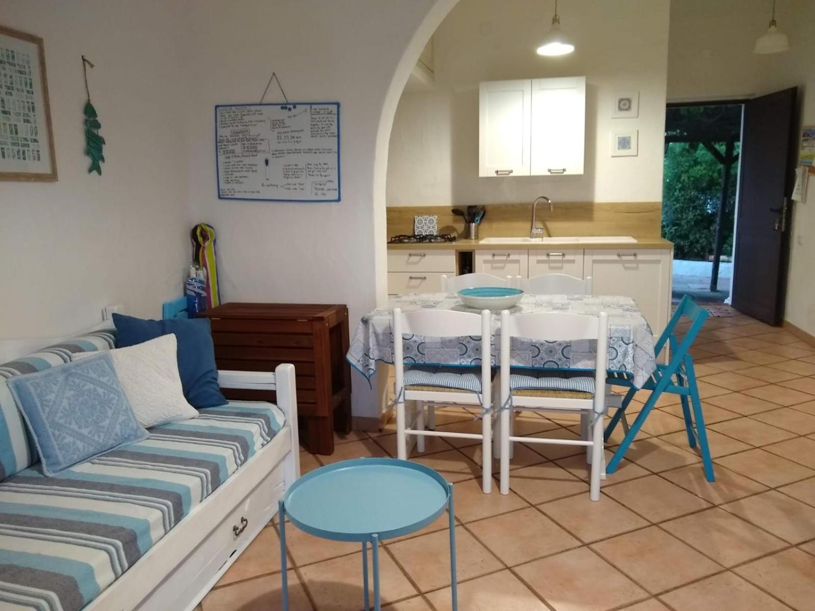 Вилла Capo Blu - Santa Margherita Di Pula Экстерьер фото